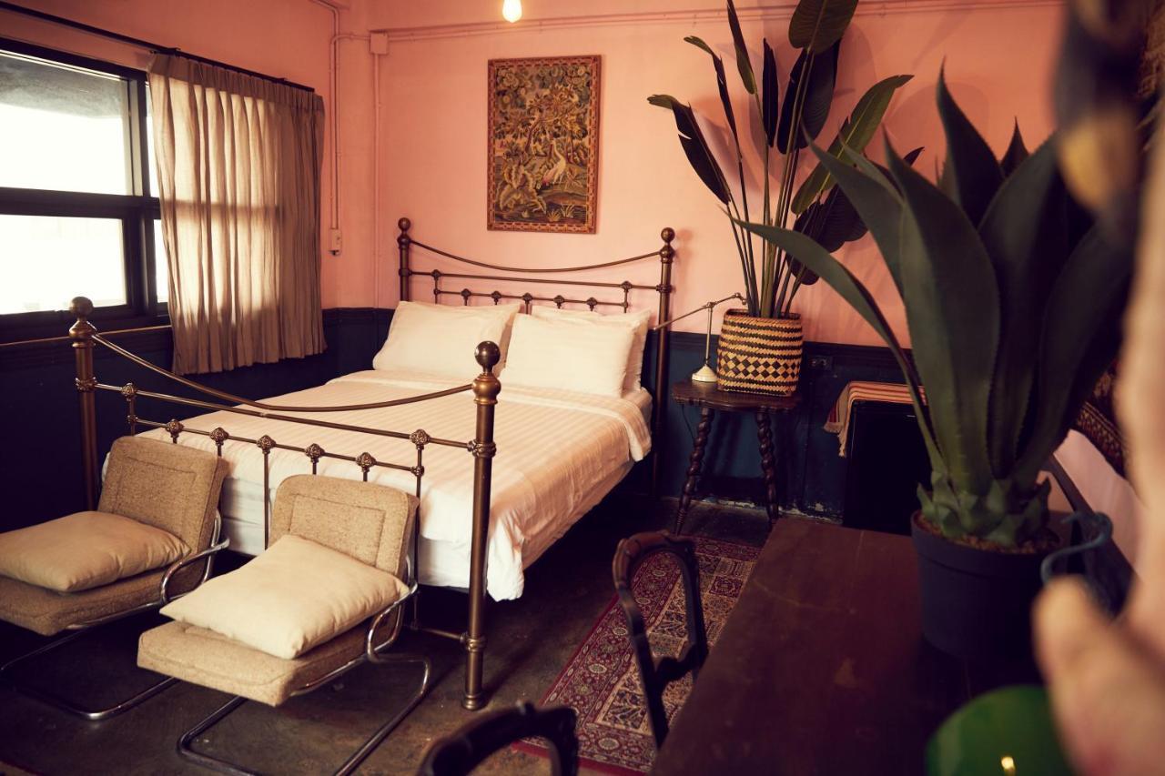 The Mustang Nero Hotel Бангкок Экстерьер фото
